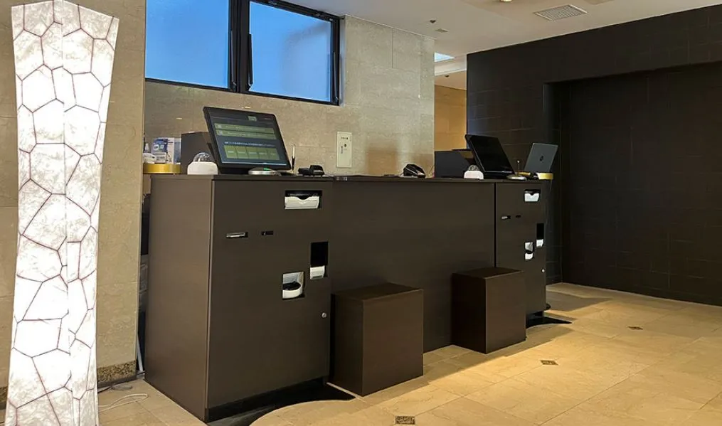 후쿠오카-텐진-가성비-숙소-추천-플라자호텔-후기-안내데스크