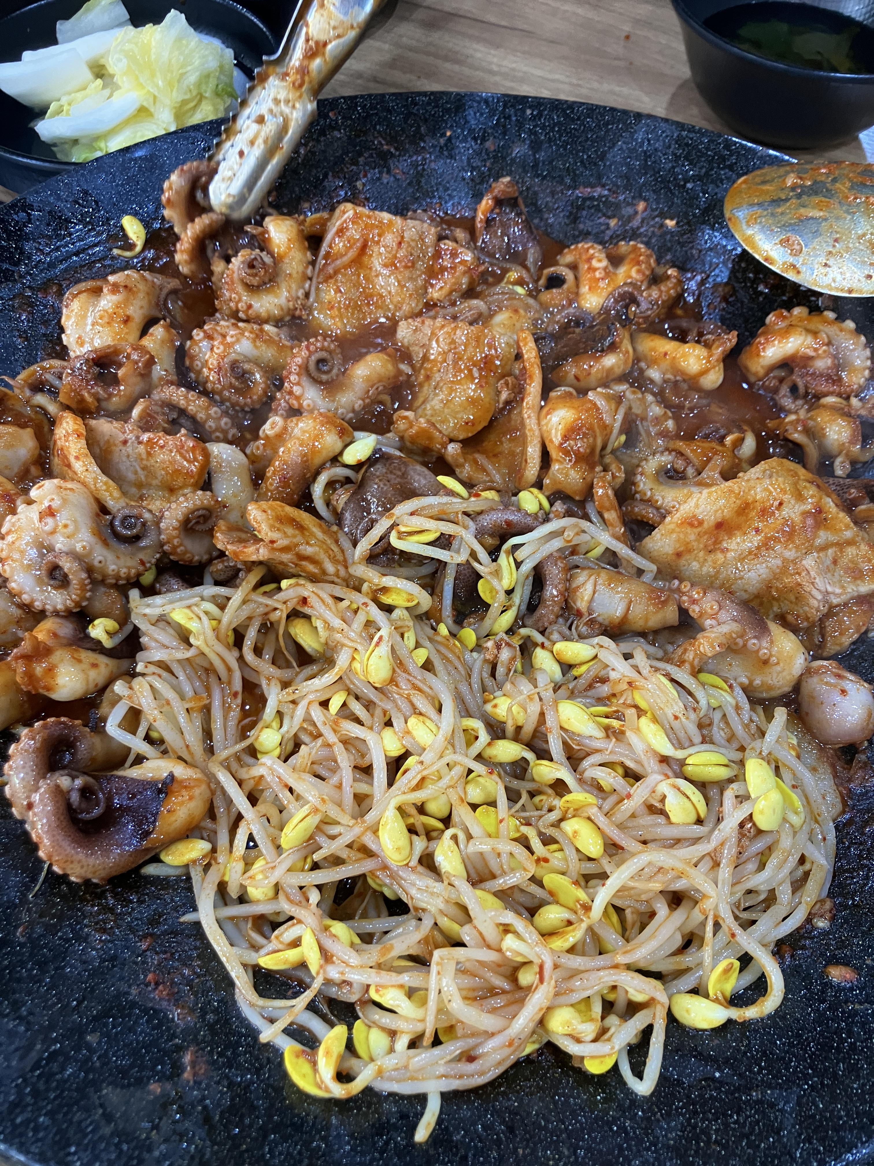 정이품쭈꾸미 철판볶음