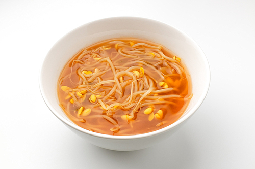 Bean sprout soup