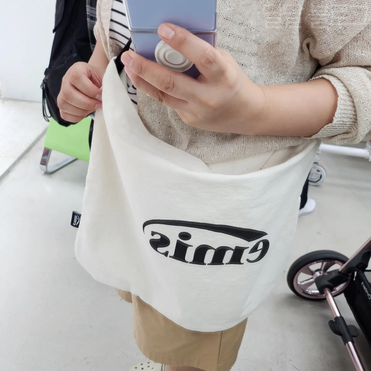 이미스-에코백-착용