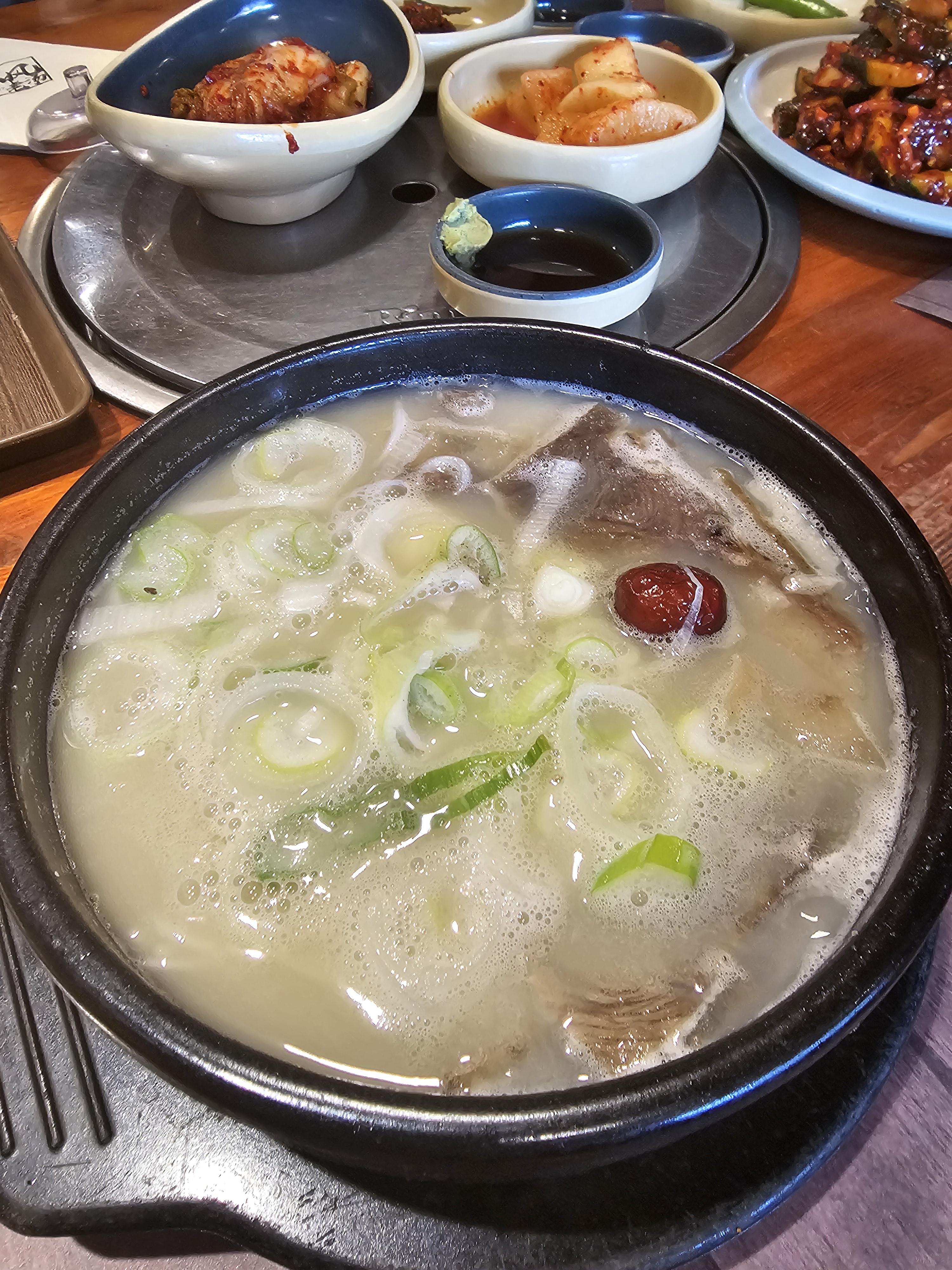 현풍할매곰탕 한국식당