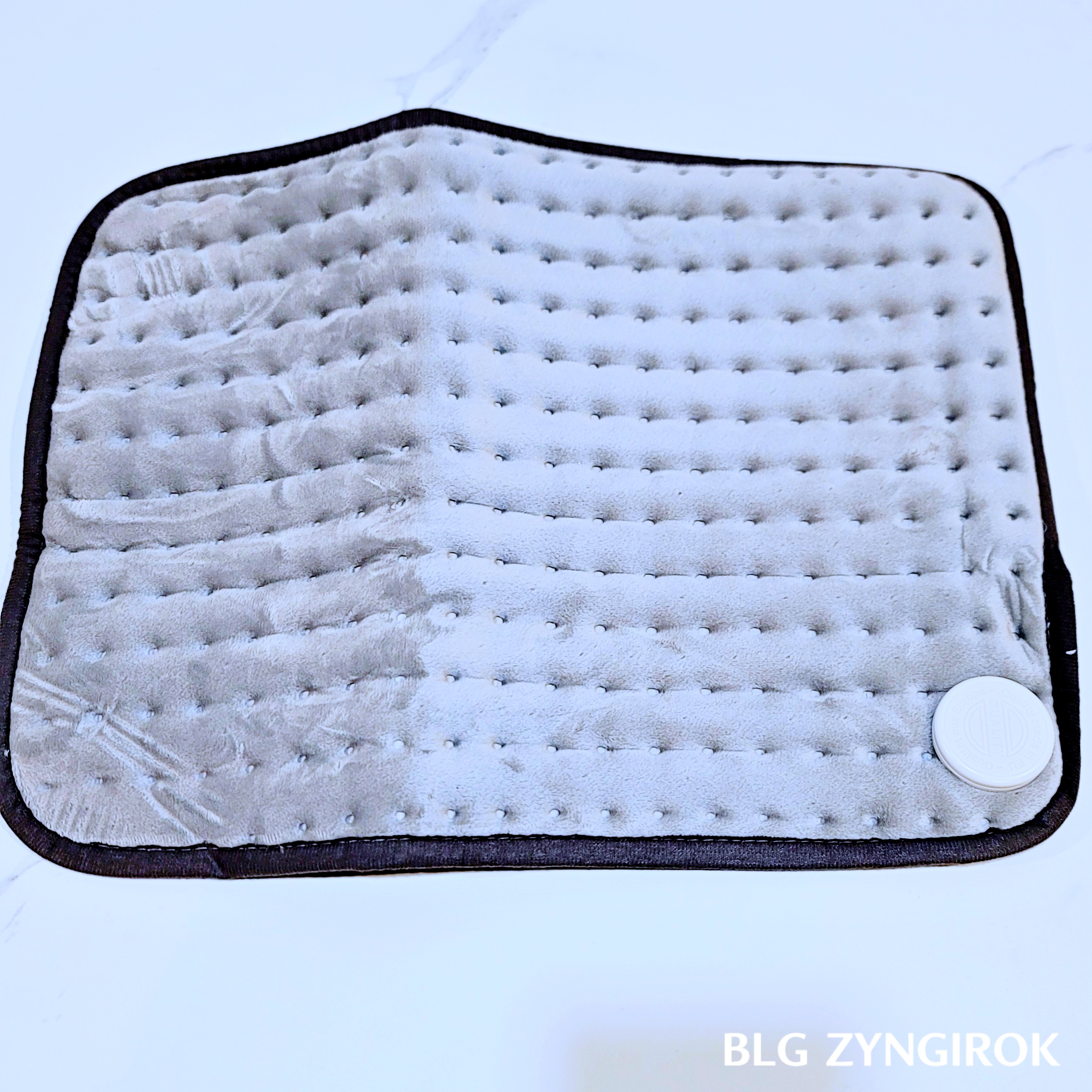 독일 Beurer 히트패드 윗면 모습이다.