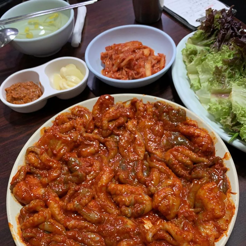 식객 허영만 백반기행 서영희 쭈꾸미볶음밥 쭈꾸미 충무로 미슐랭 미쉐린 노포 맛집 소개