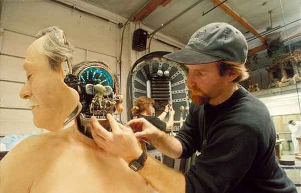 영화 속 명장면 뒤에 숨겨진 비밀들