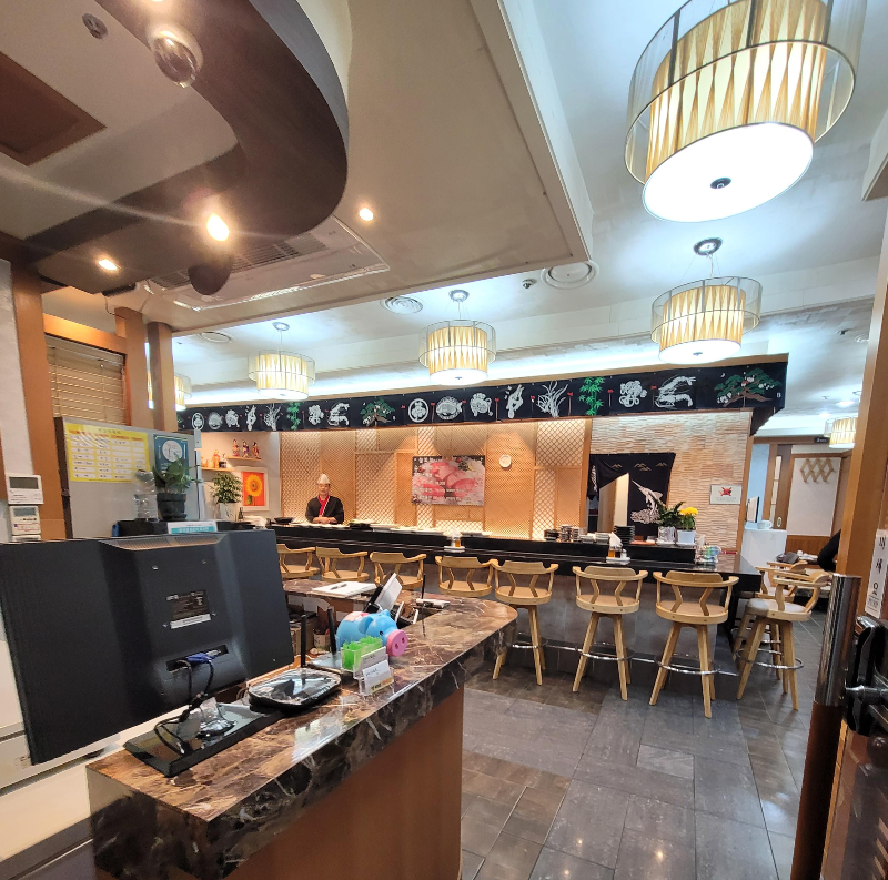 오대양참치 바 테이블