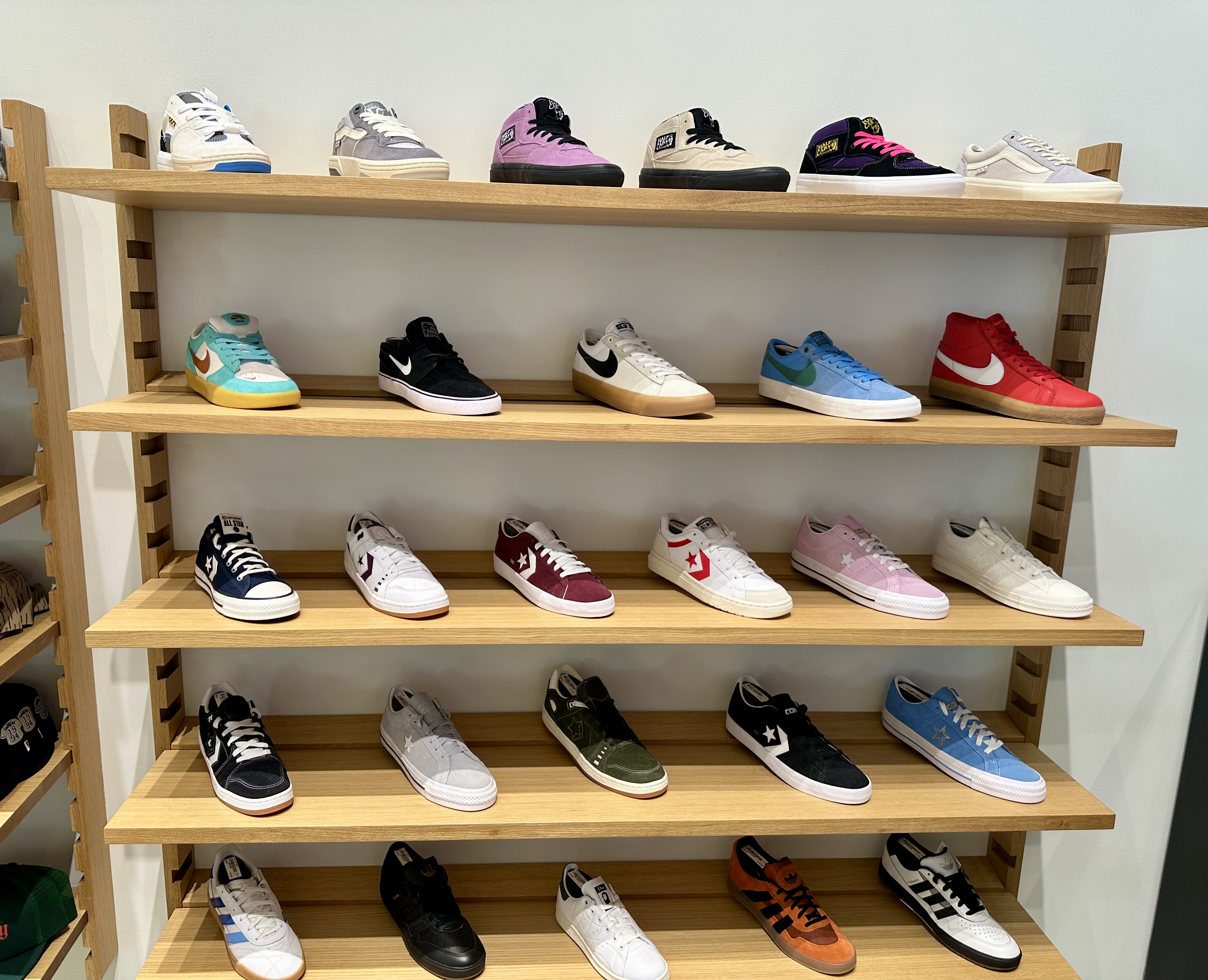 슈프림 24FW 신발