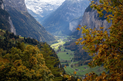 여행 인플루언서들이 사랑하는 명소 모음