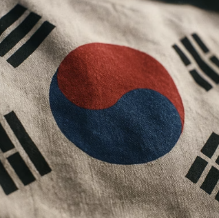 태극기의 유래와 상징 의미&amp;#44; 한국을 대표하는 깃발 이야기