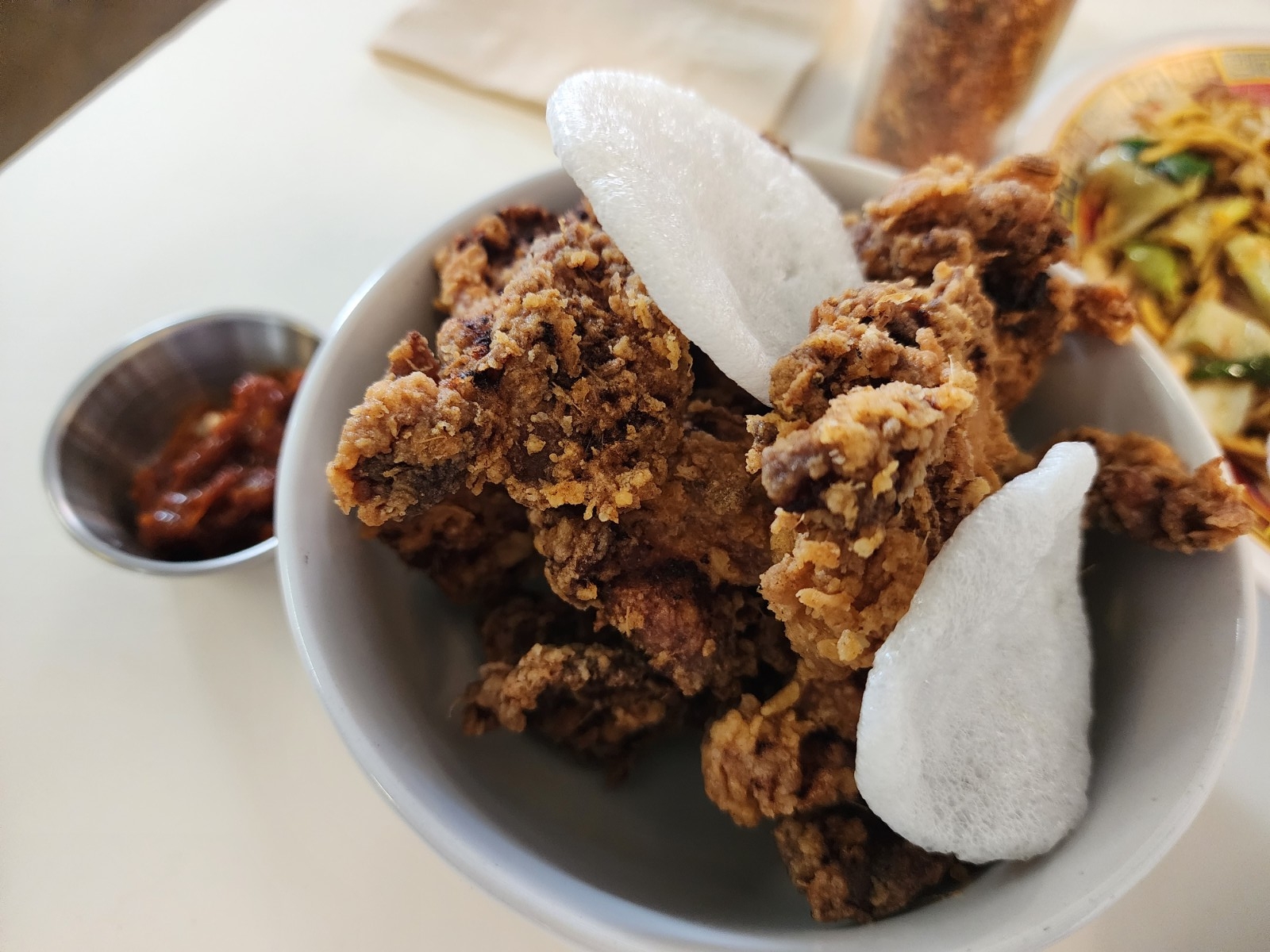 아얌고렝 (닭튀김)