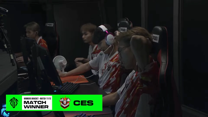 침착한 교전으로 케르베로스가 승리를 가져갔습니다