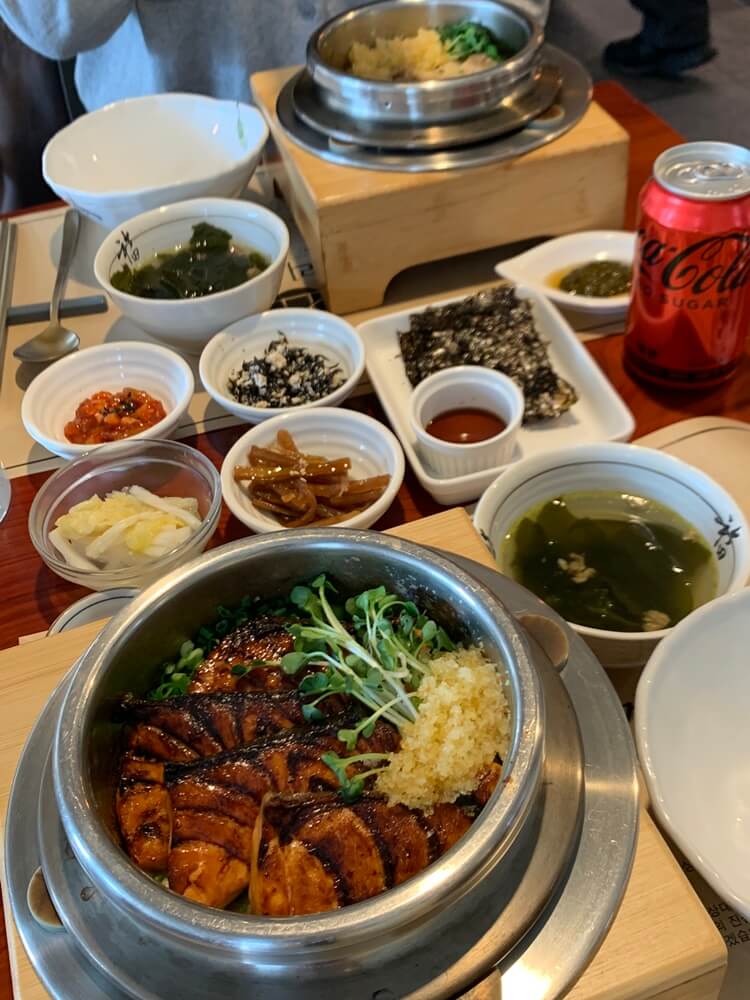 연어, 전복솥밥 전체 사진