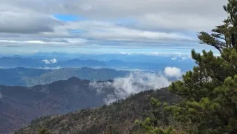 지리산 피아골 단풍 트래킹 중장년 맞춤 일정 완벽 계획_21