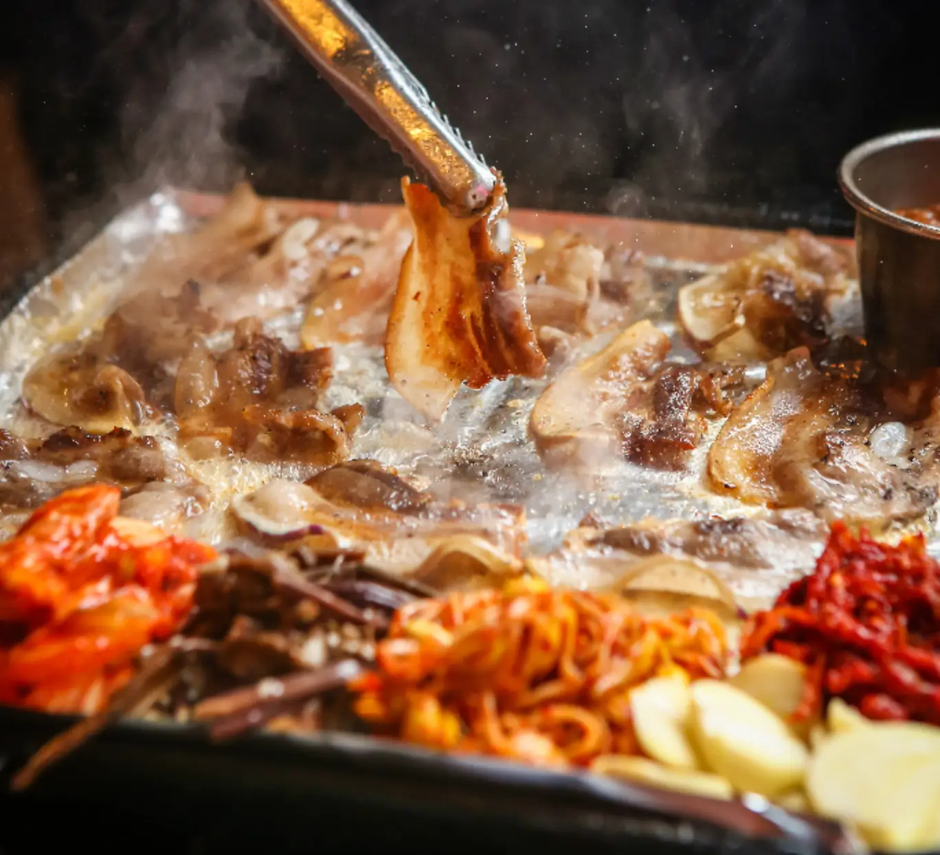 토밥-좋아-흑돼지-냉동-삼겹살-맛집-정보-안내