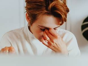 눈밑이 떨리는 증상