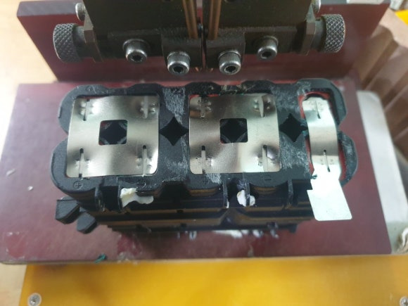 삼성 ir18650-25r 셀 스폿 작업