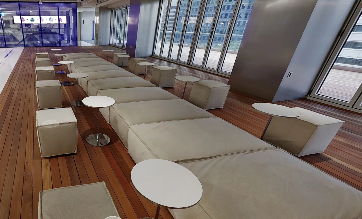 하이커 그라운드