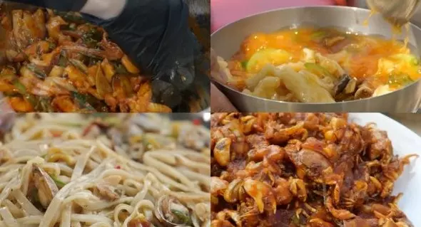 차려진 음식