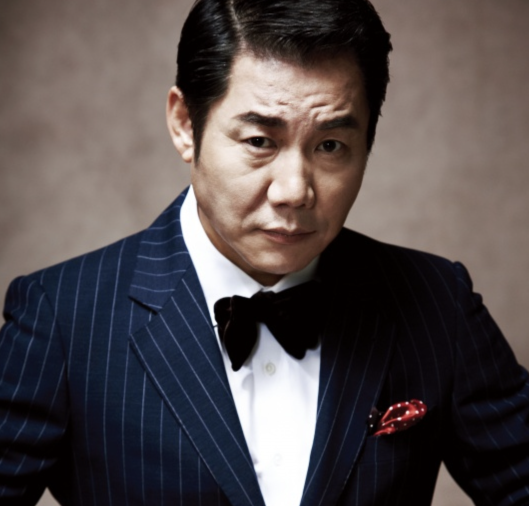 박상원 수트 화보