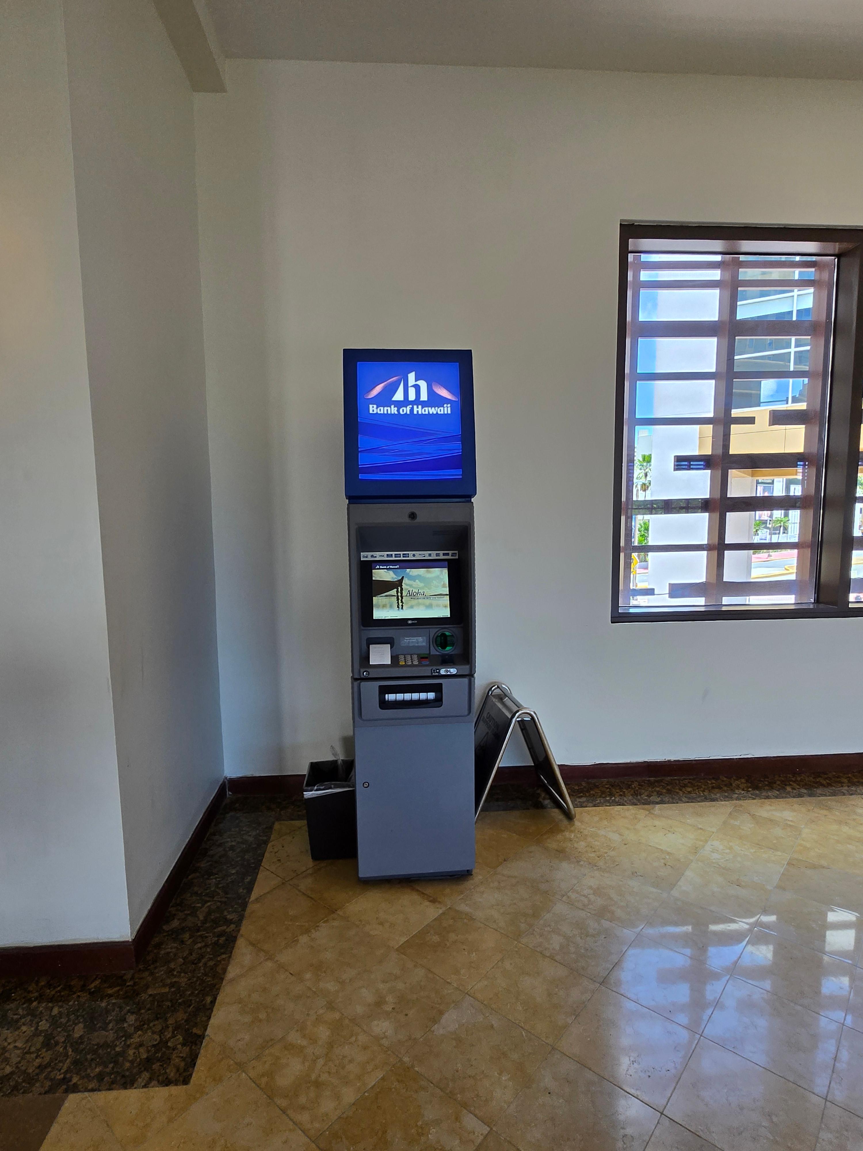 괌 더 플라자 쇼핑몰 Bank of Hawaii ATM