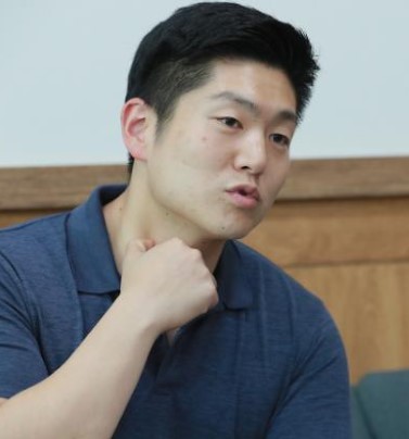 국민의힘 김재섭 후보와 맞붙게 된 안귀령 민주당 상근부대변인