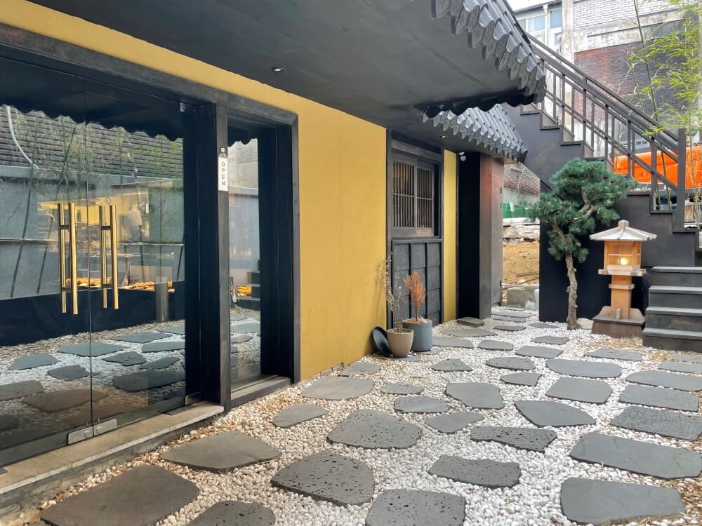 수원역에-위차한-일상엔-베이커리카페