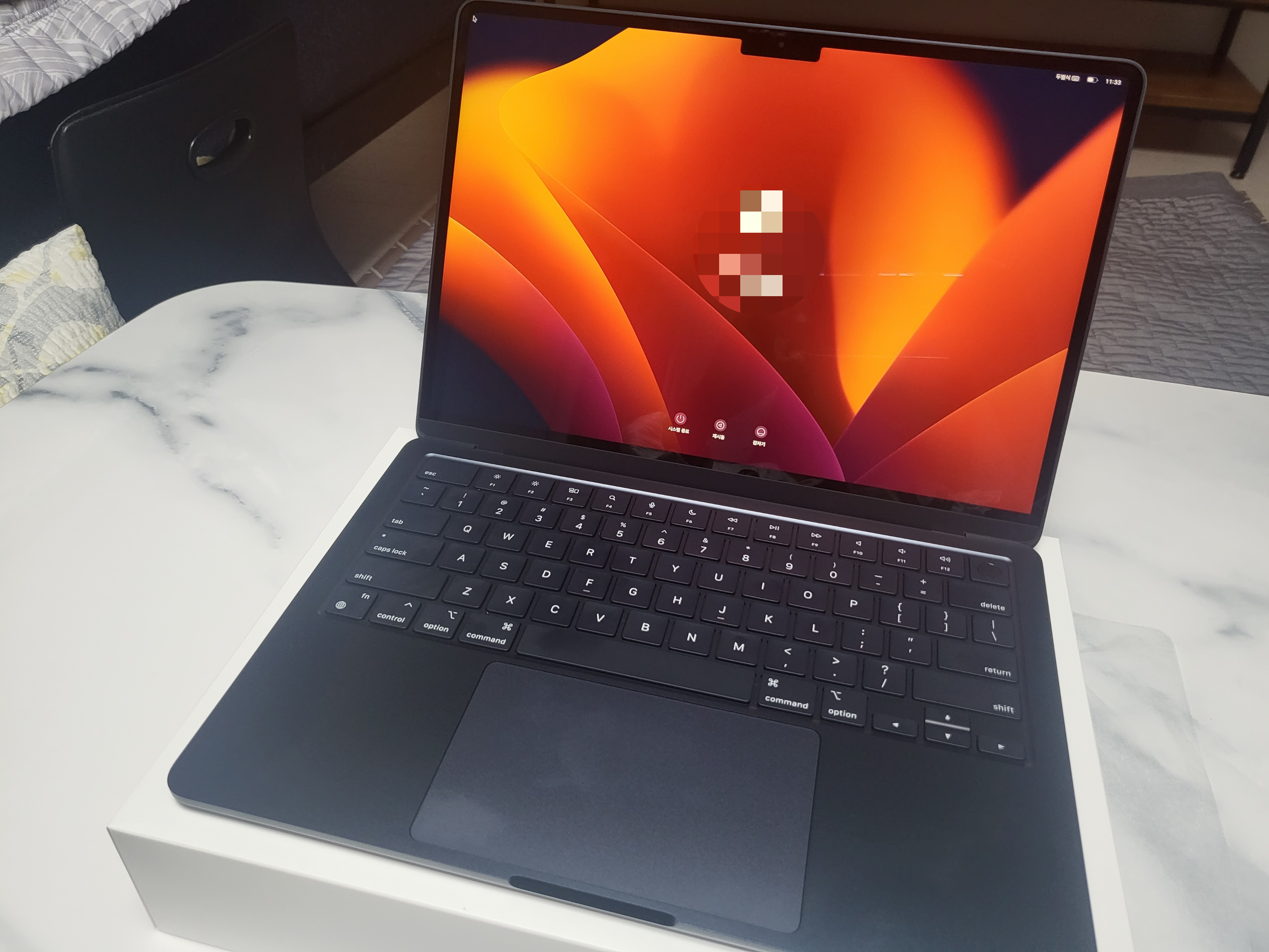 애플 2022 맥북에어 본체