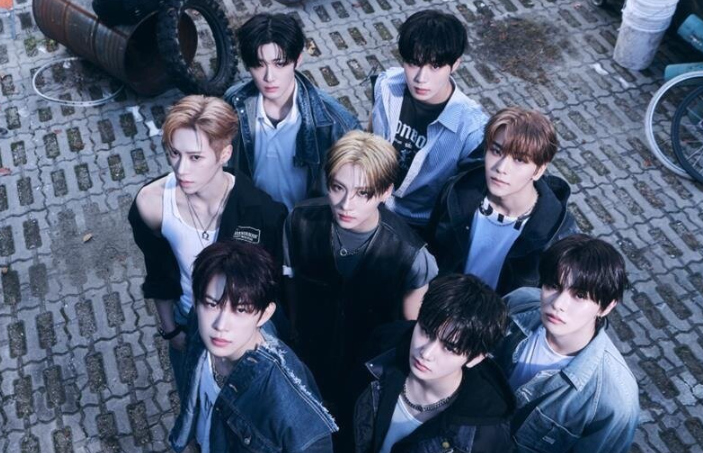 ALPHA DRIVE ONE FORMULA 미니 1집 EUPHORIA