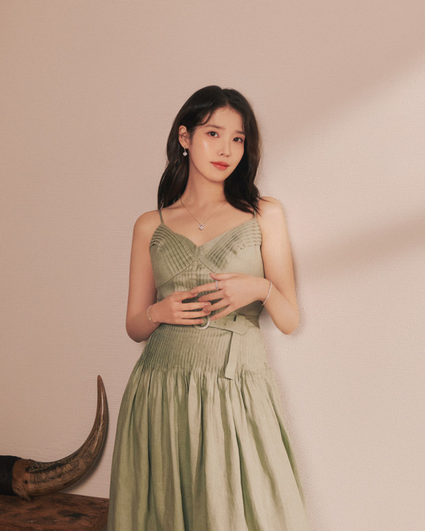 아이유 이지은3