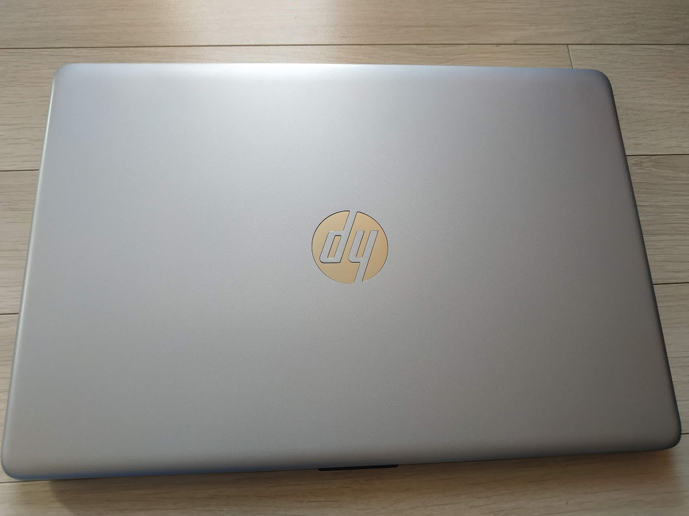 HP 255 G9 82A33PA 전면.