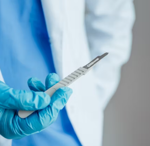 귀에서 삐소리가 나는 이유 이명 원인 대처법