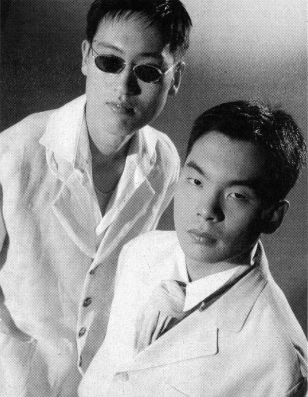 서동욱