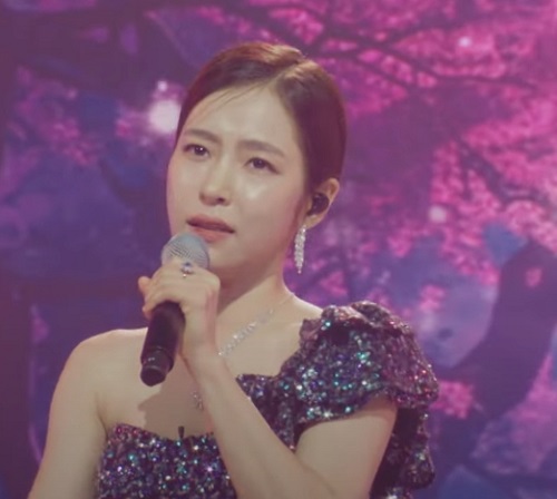 송인 (홍자)
