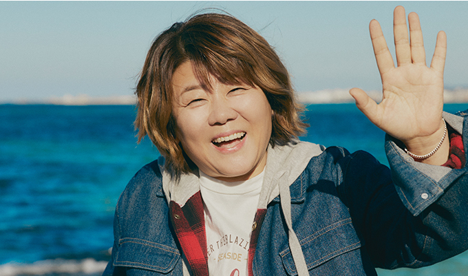 정은희 역 의 이정은 배우사진