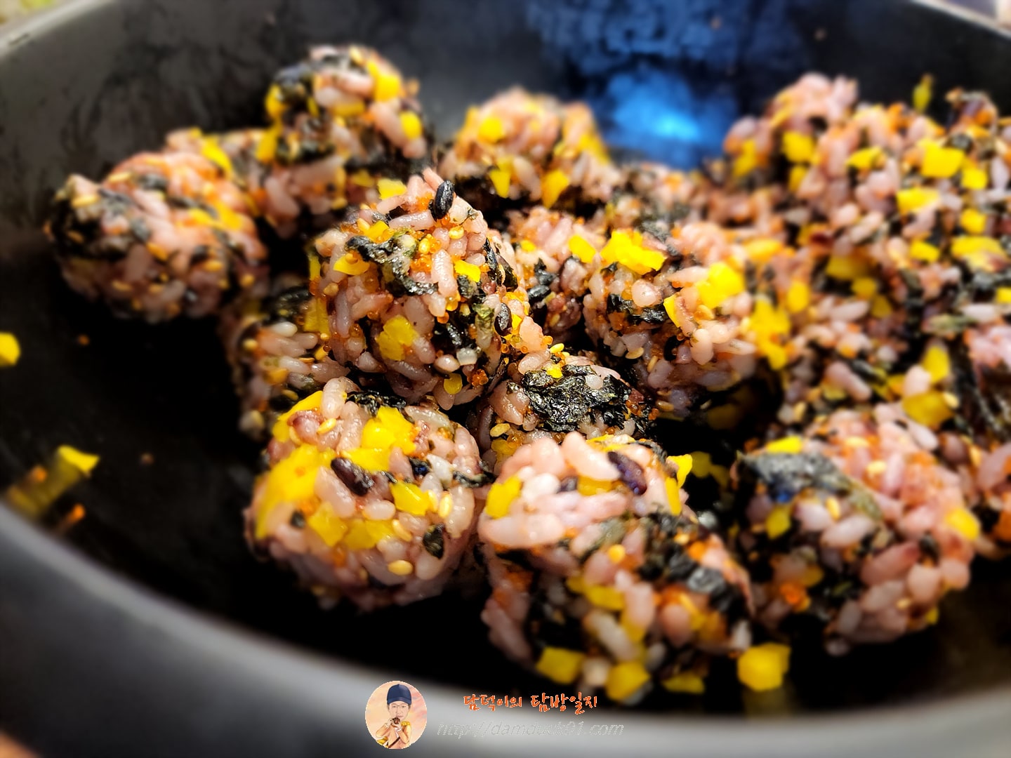 유명환명품족발 주먹밥