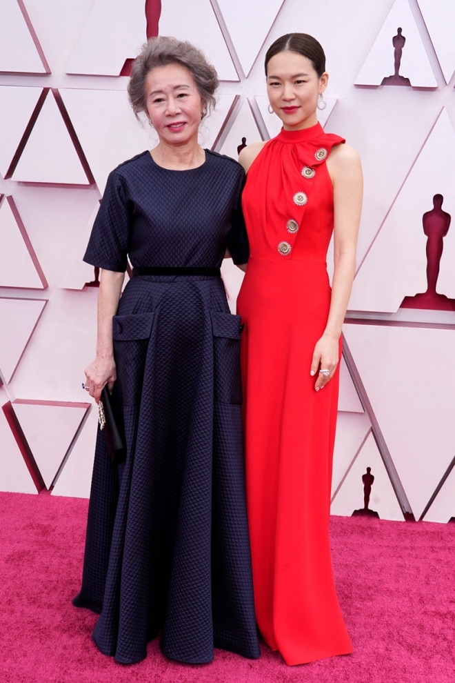 한예리 드레스 가격