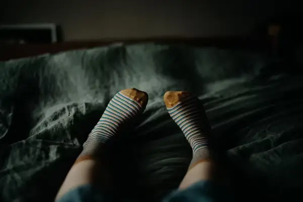 내 발에 사마귀? 티눈? 혼동될 때 알아야 할 차이점과 치료
