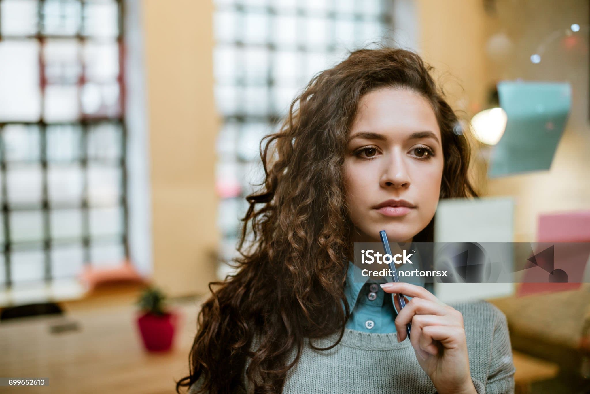 시간 관리가 실패하는 진짜 이유: 80%를 결정하는 ‘주의력 경제’의 비밀