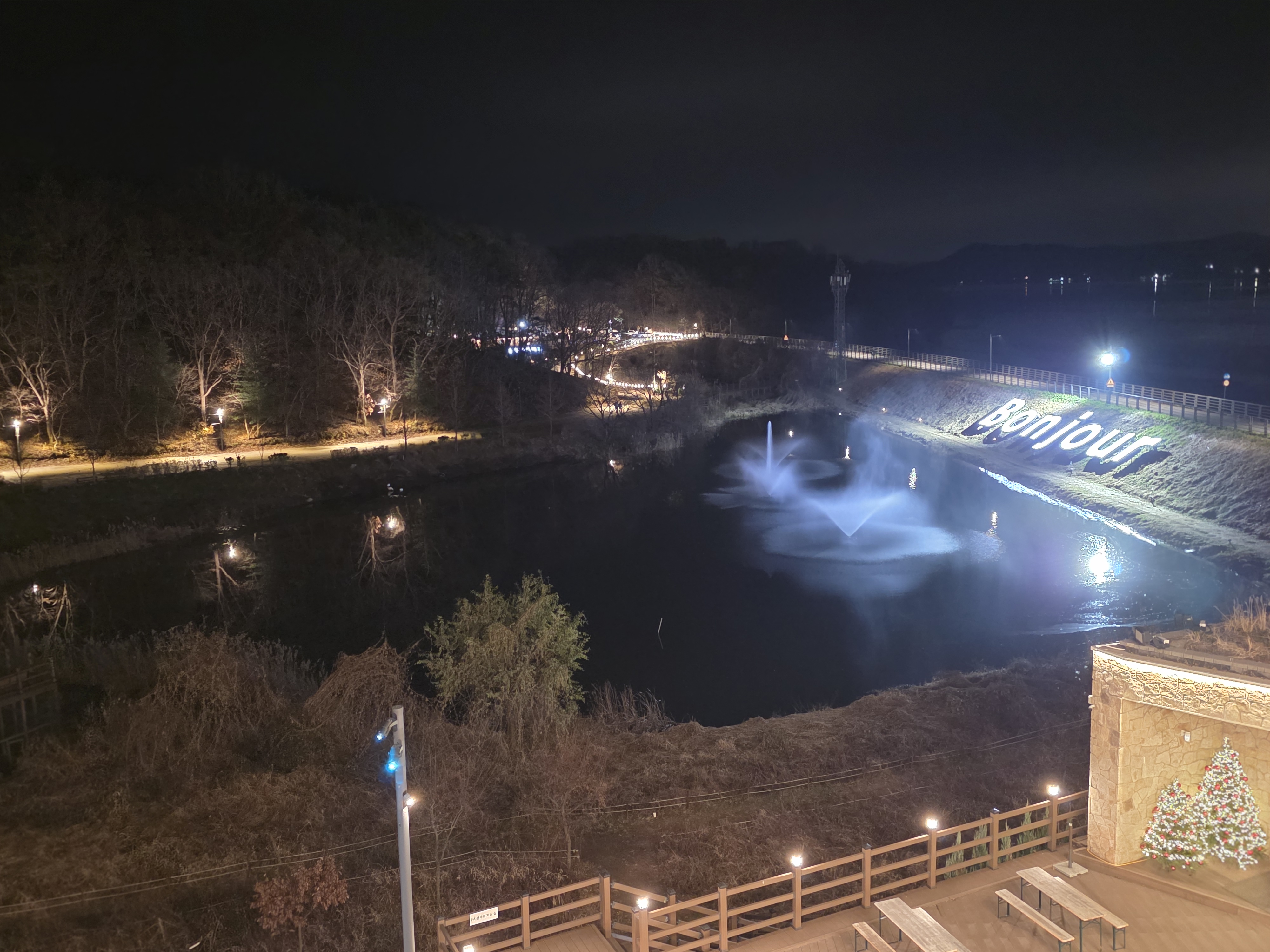 봉주르팔당 in 크리스마스