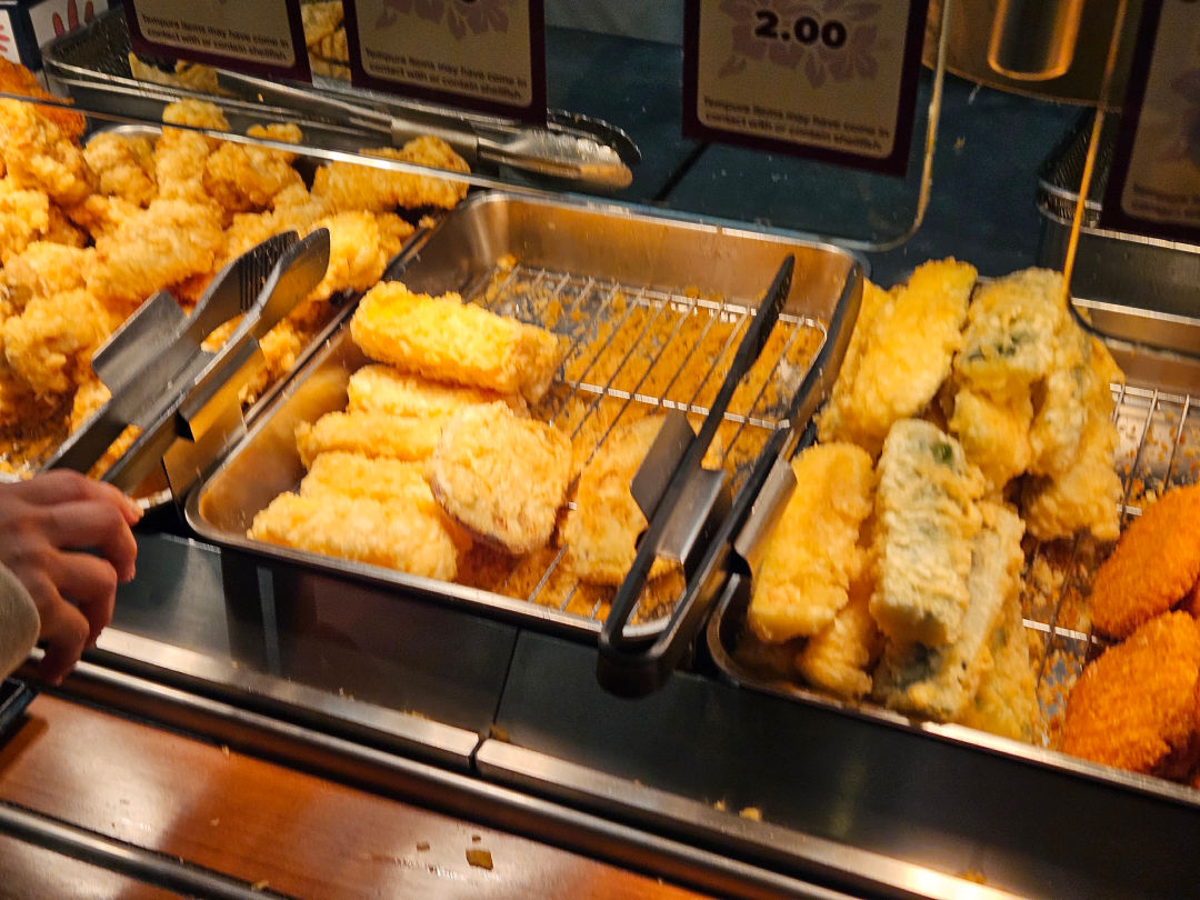 마루카페 우동 튀김