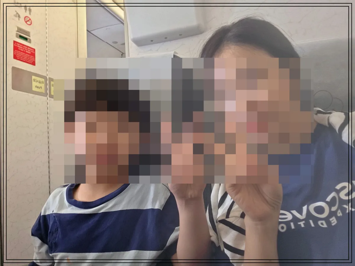 티웨이항공-a330-200-비상구-앞좌석-모자와-함께-탑승한-승객-착석모습