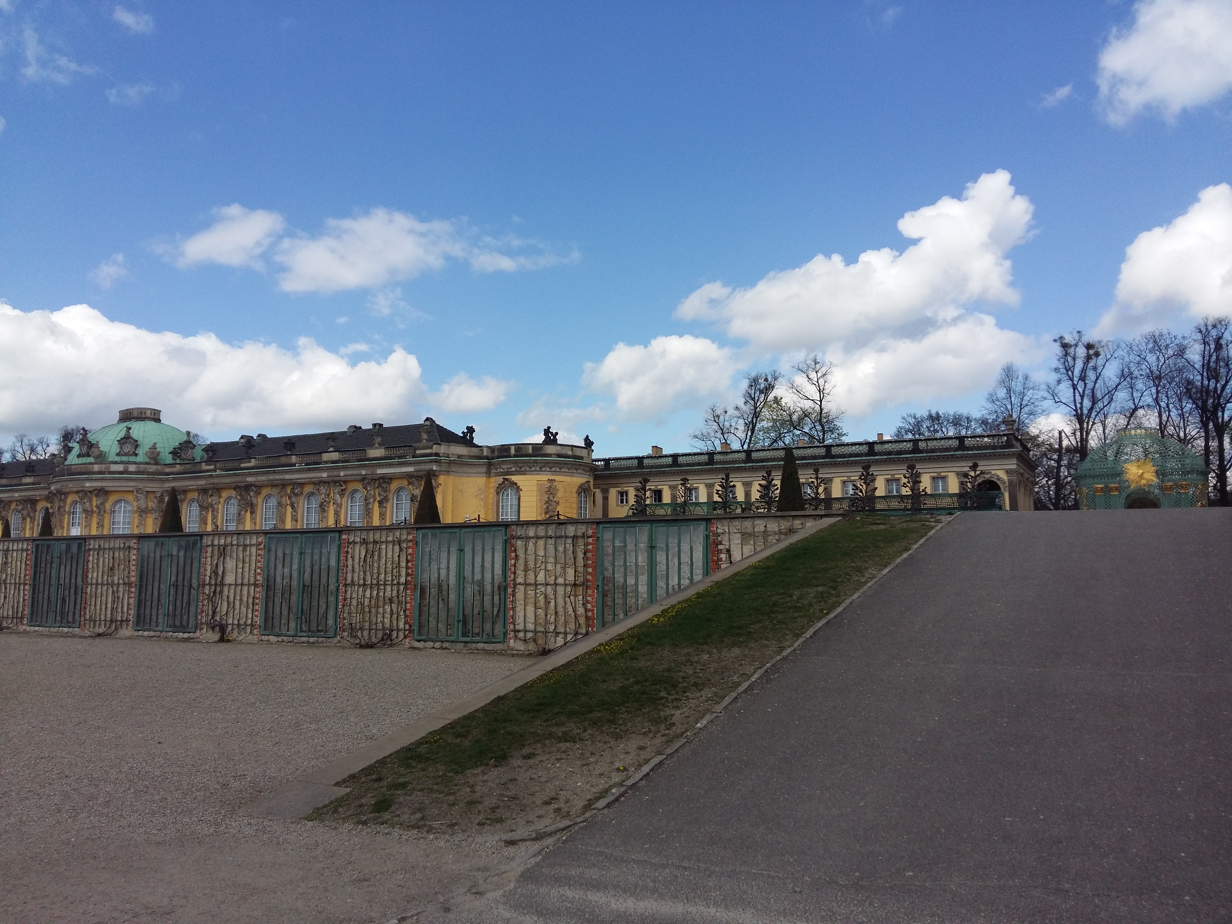 독일 포츠담 상수시 궁전 옆 도로