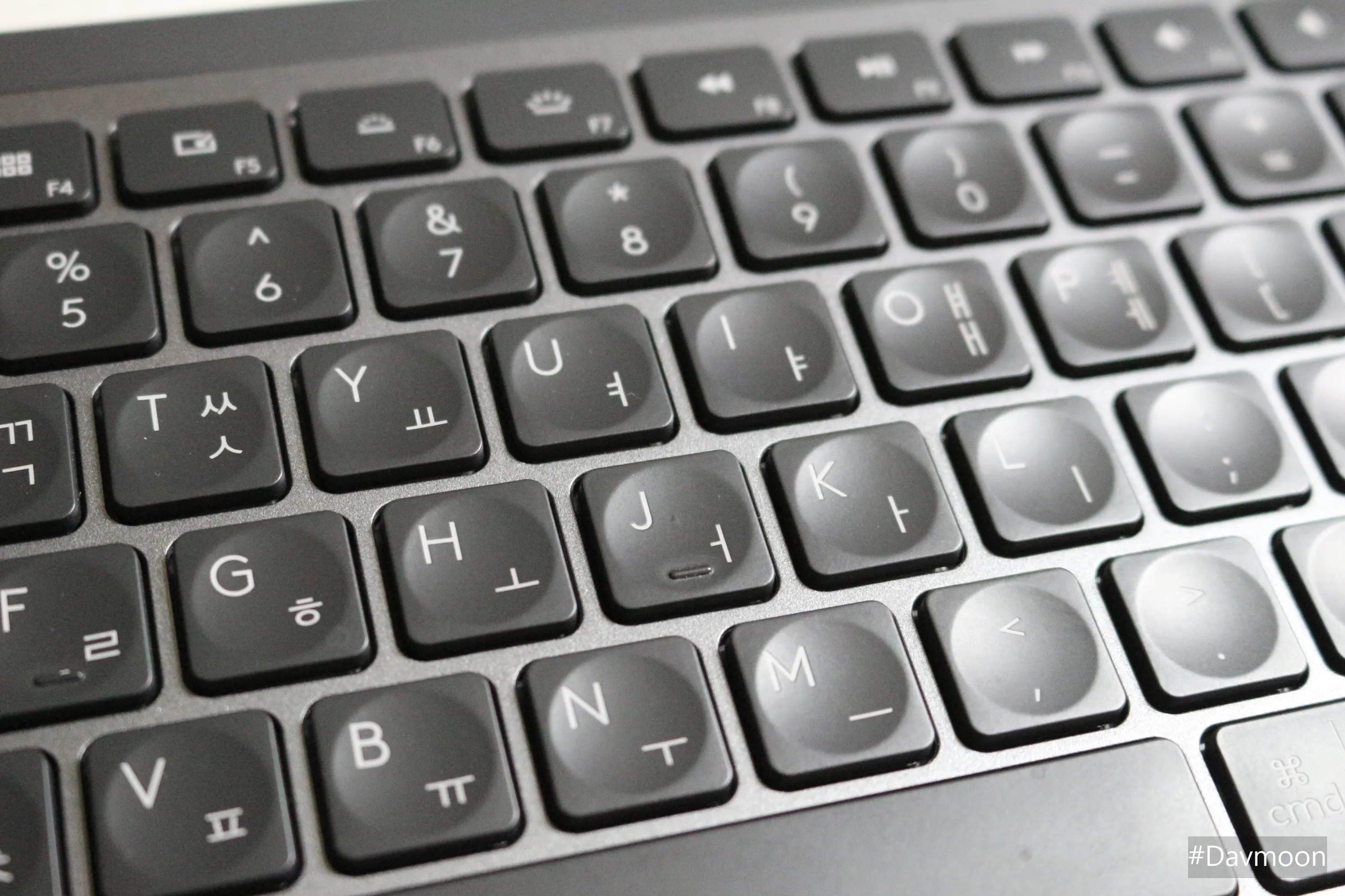 MX KEYS J 키캡 불량