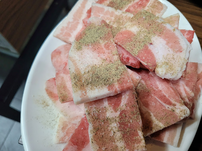 관악구 봉천동 냉동삼겹살 '부림식당'