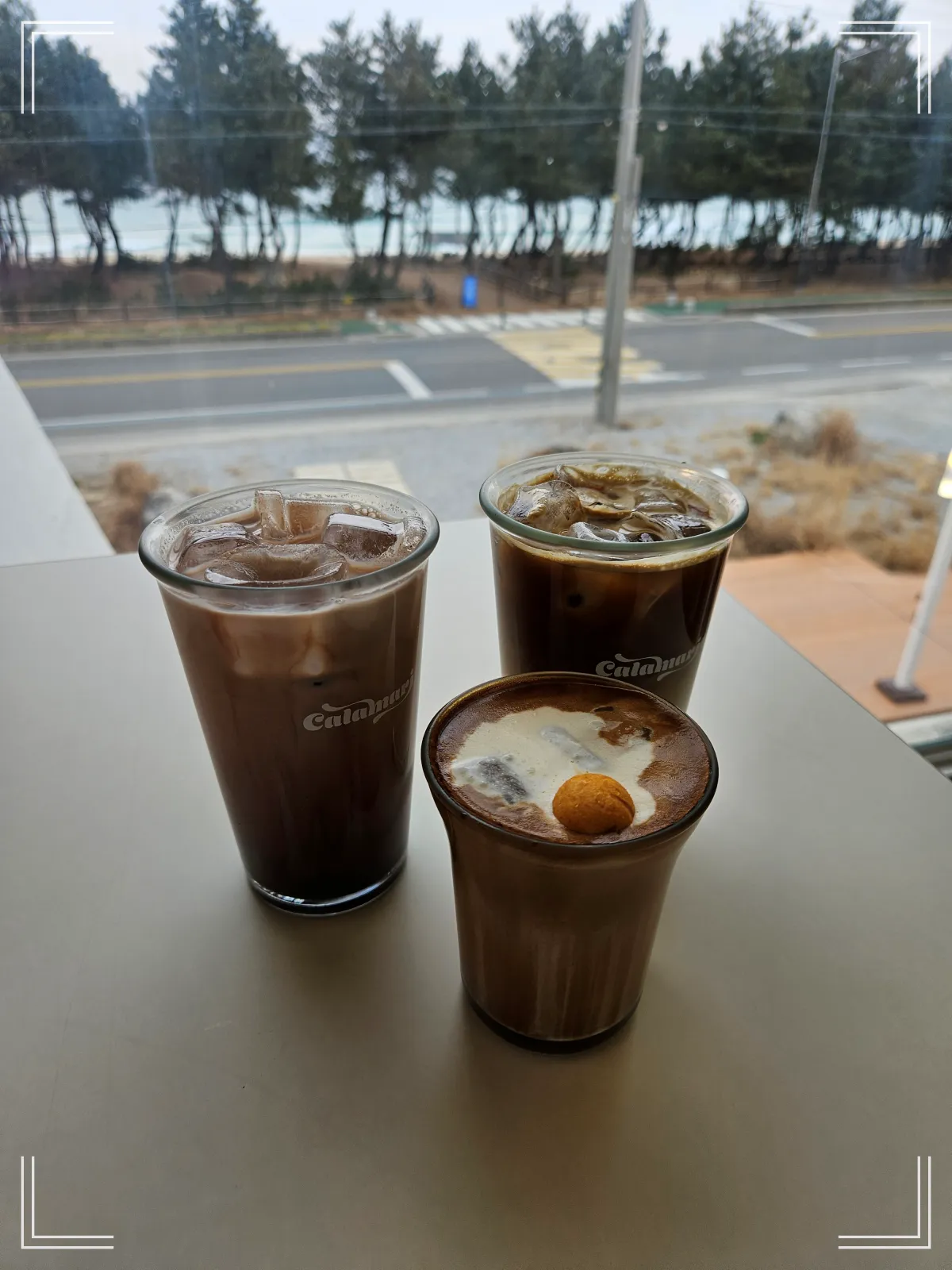 오징어땅콩 라테-딥초코라테-돌체라테-아이스음료들
