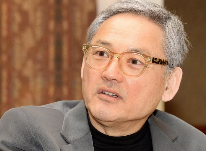 유인촌나이
