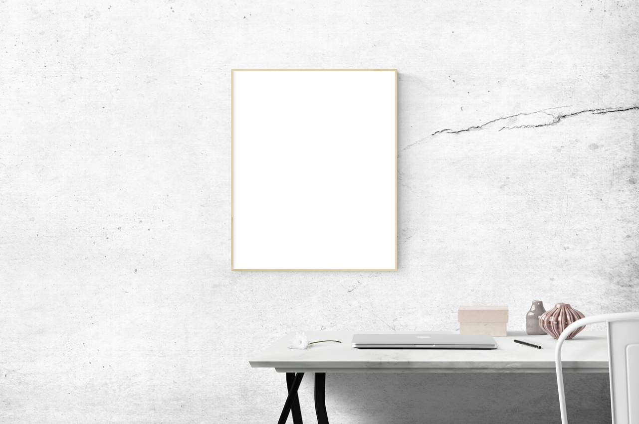 내 방에 남은 건 단 세 가지뿐이었다