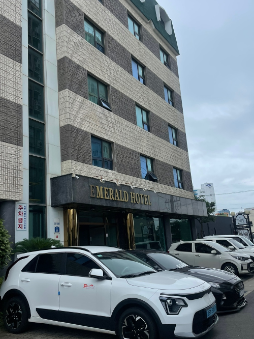 제주공항근처-가성비-숙소｜추천뚜벅이로-가기-좋은-시내-숙소