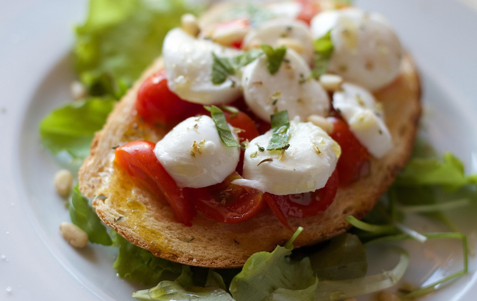 간헐적 단식과 식단 – 공복 상태에서 먹으면 좋은 음식