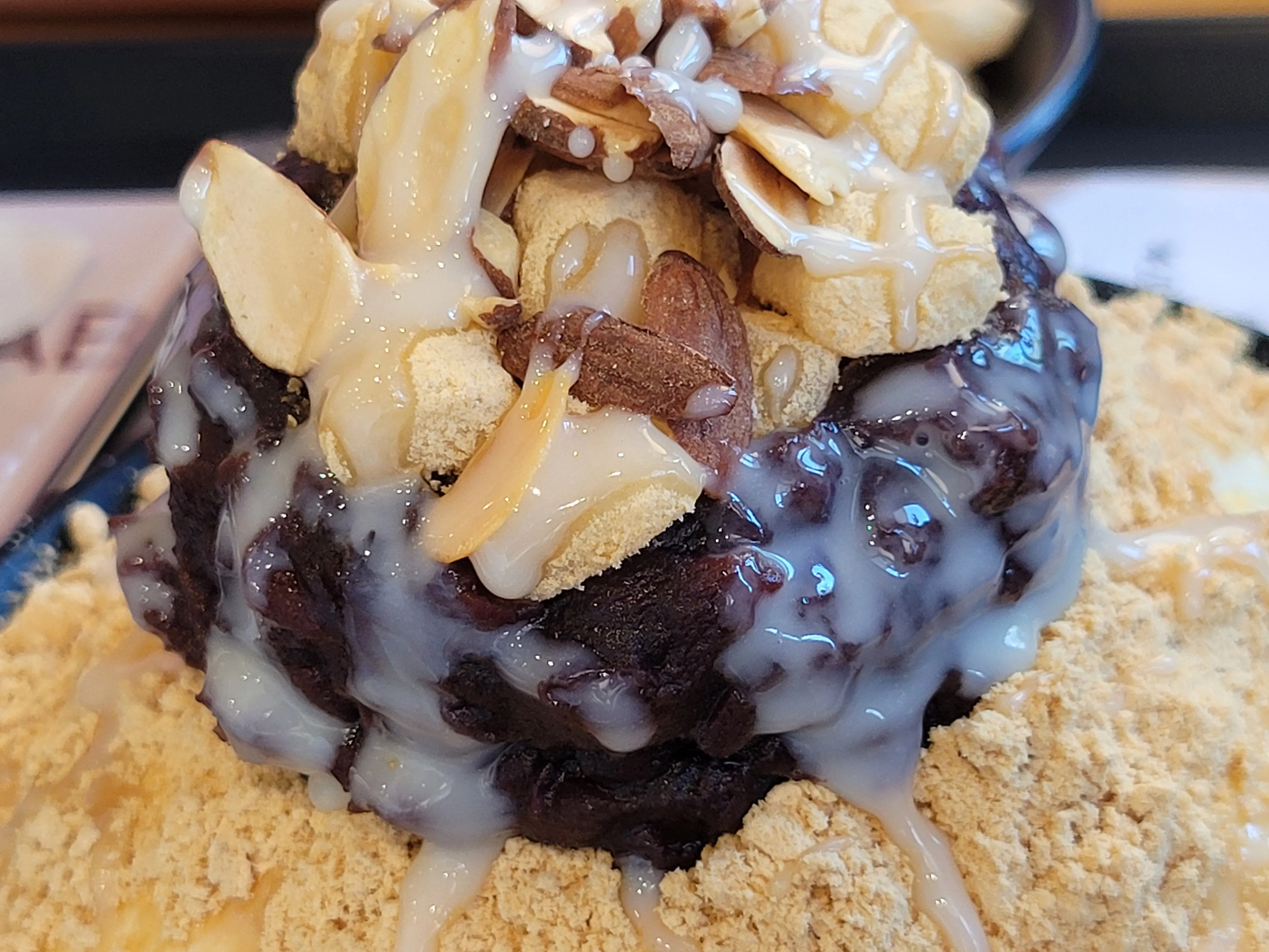 인절미 팥빙수, 여름엔 역시 설빙!