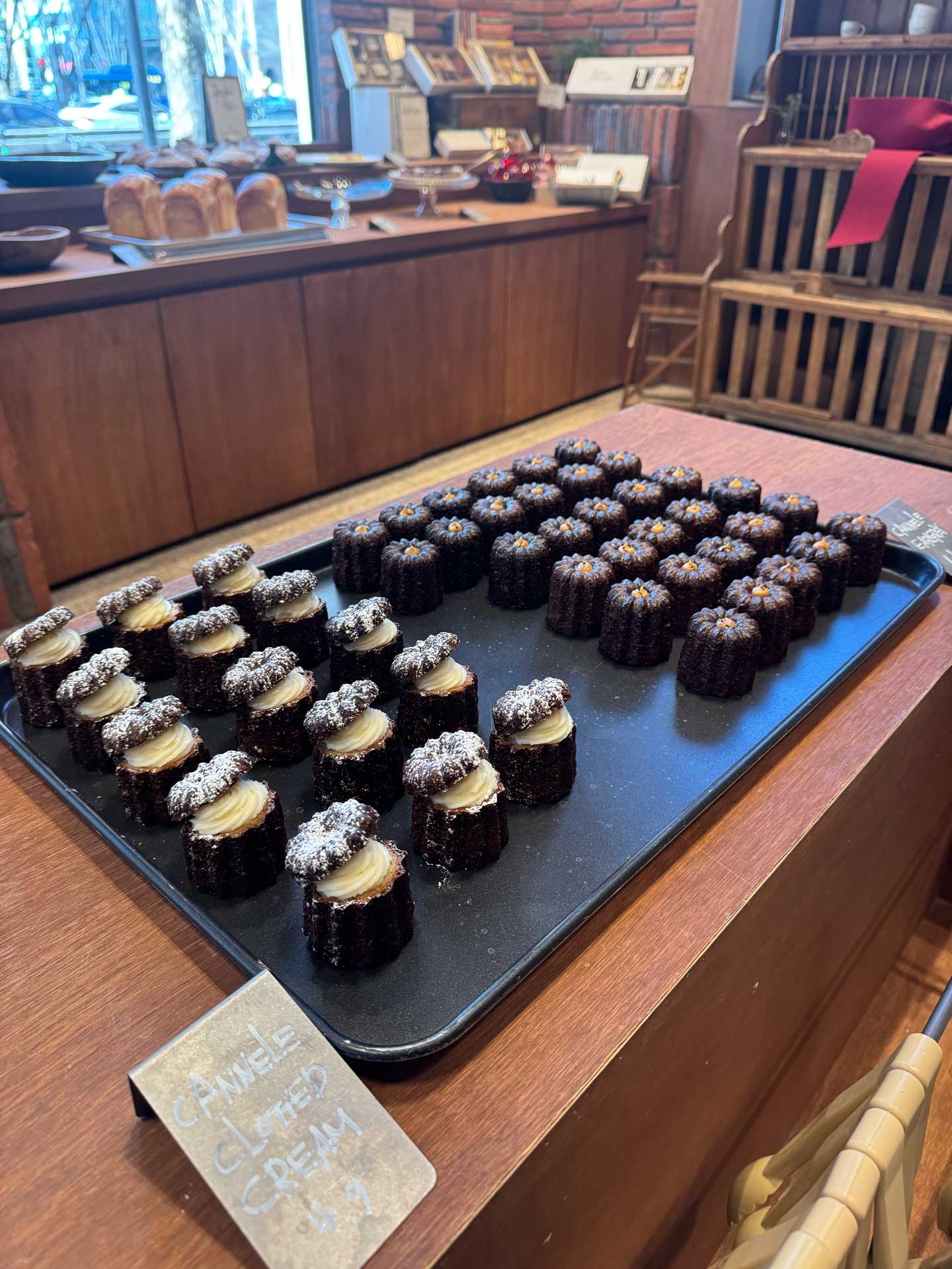 Brian's Coffee 까눌레